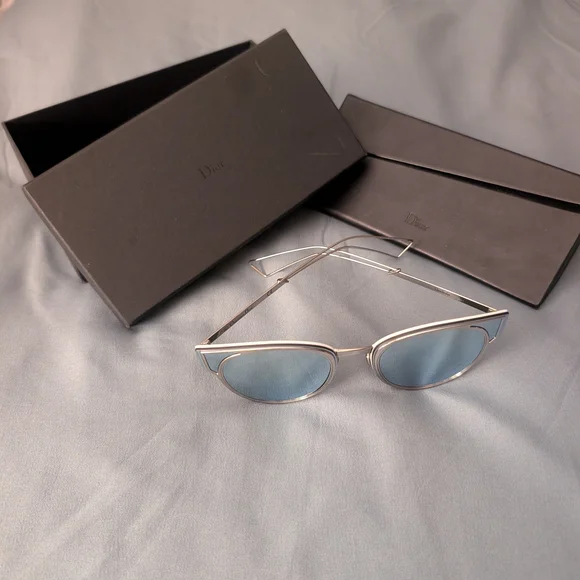 Dior Silver Cat-Eye Sunglasses Modern Design - Picture 5 of 7